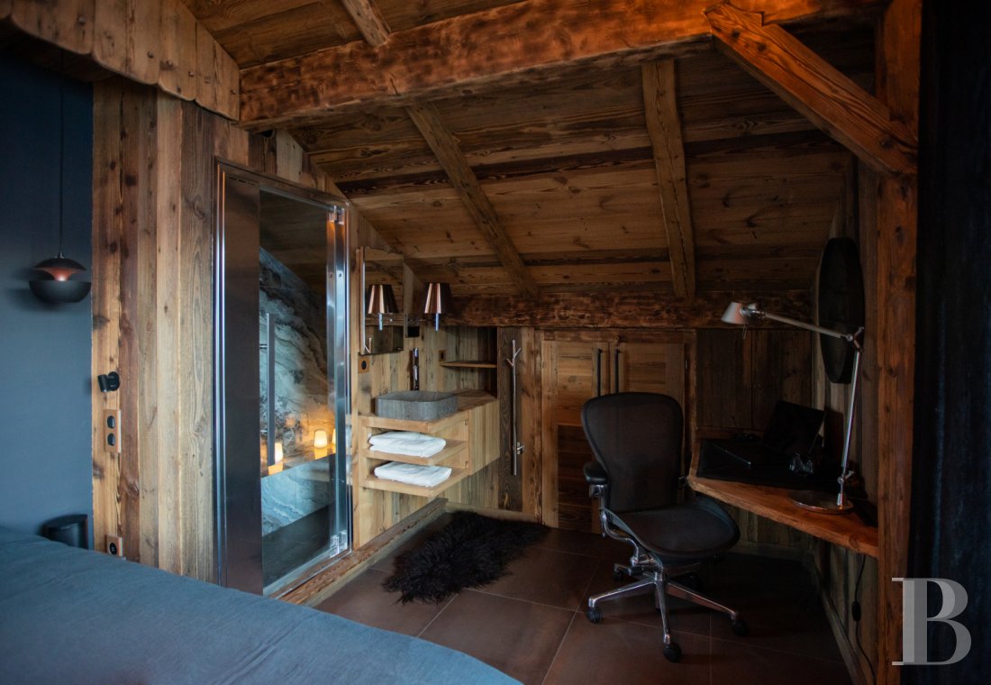 À Cordon, en Haute-Savoie, un chalet raffiné ouvert sur la chaîne du Mont-Blanc - photo  n°19